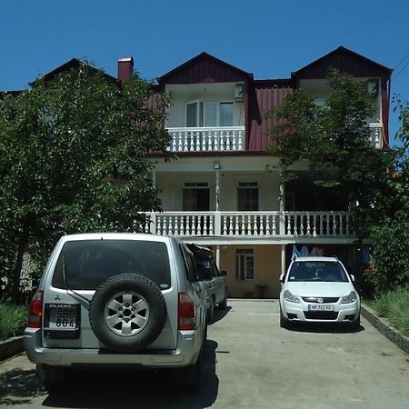 Gios Guest House 查克维 外观 照片